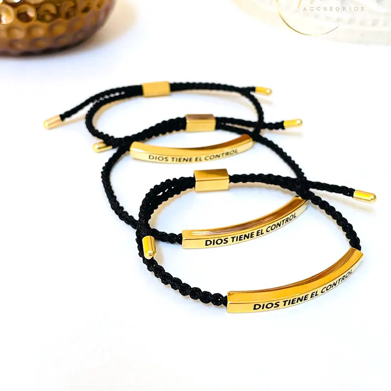 Pulsera “Dios tiene el control” | Oferta especial: Paga 1 lleva 2  unidades